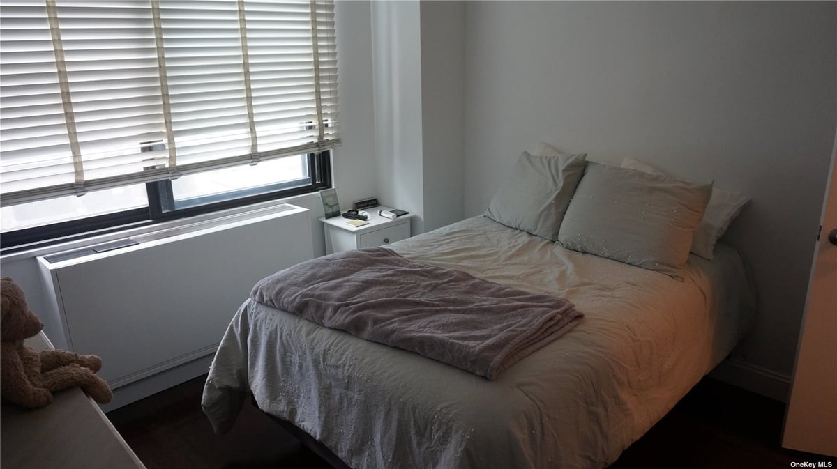 Photo for 565 West End Avenue - 565 West End Avenue Cooperative in Upper West Side, Manhattan