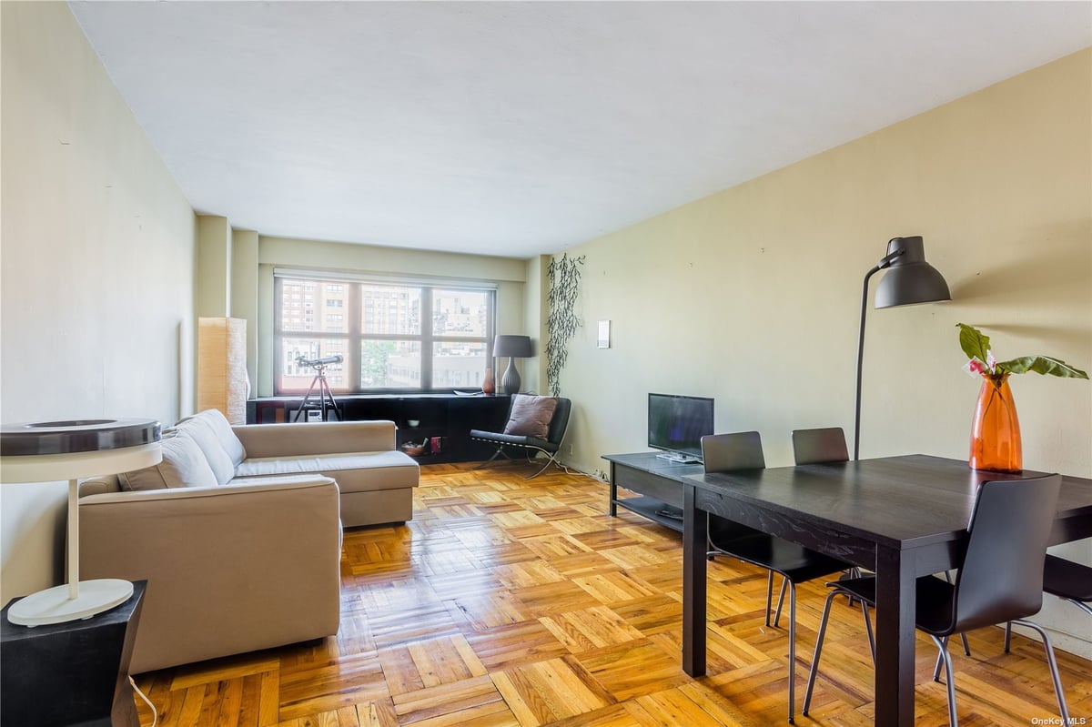 Photo for The Eastmore - 240 East 76th Street Condominium in Upper East Side, Manhattan