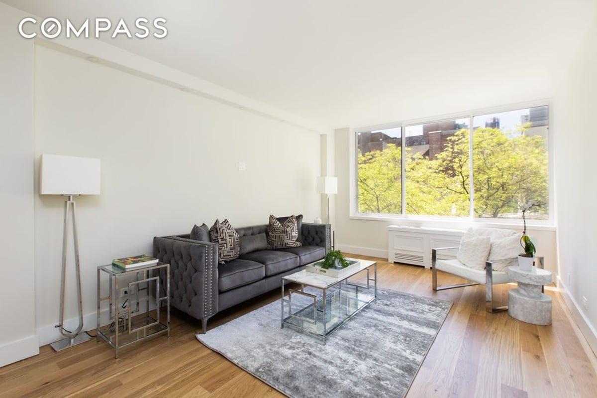 Photo for Lexington Parc - 127 East 30th Street Condominium in Murray Hill, Manhattan