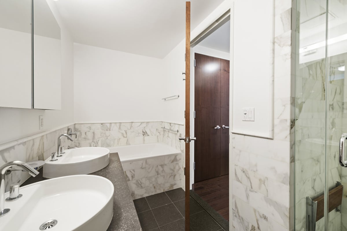 Photo for Hudson Hill Condominium - 462 West 58th Street Condominium in Midtown West, Manhattan