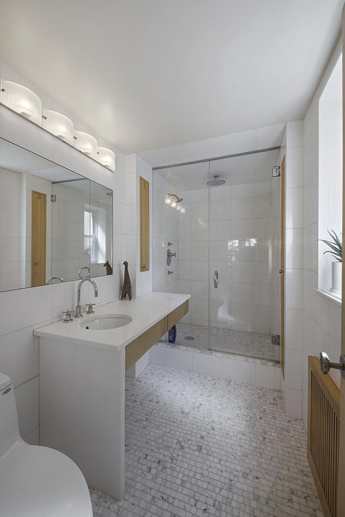 Photo for 20 Sutton Place South - 20 Sutton Place South Cooperative in Midtown East, Manhattan