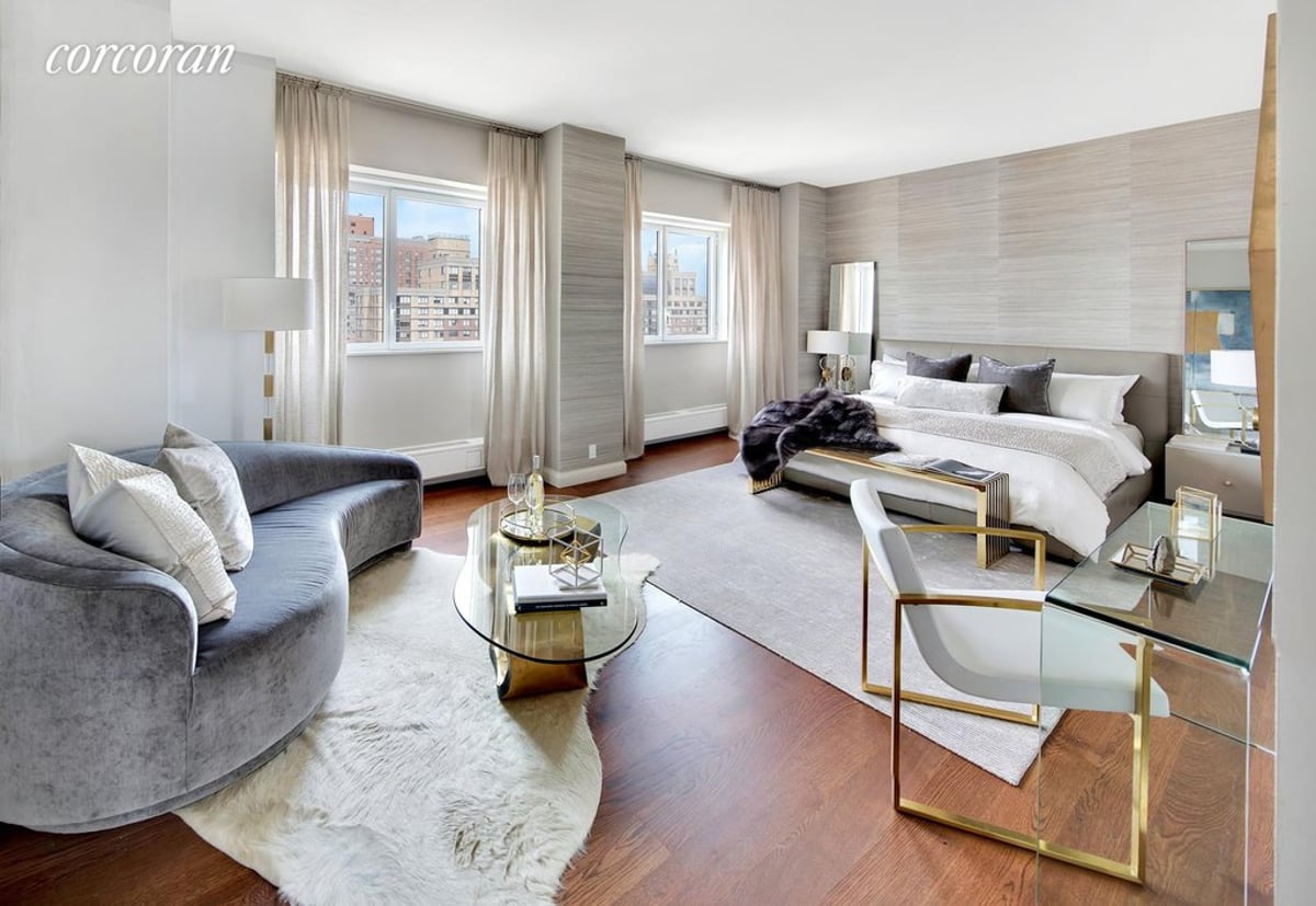 Photo for Carnegie Park Condominium - 200 East 94th Street Condominium in Upper East Side, Manhattan