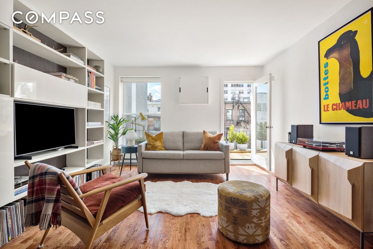 Photo for 354 West 23rd Street - 354 West 23rd Street Cooperative in Chelsea, Manhattan