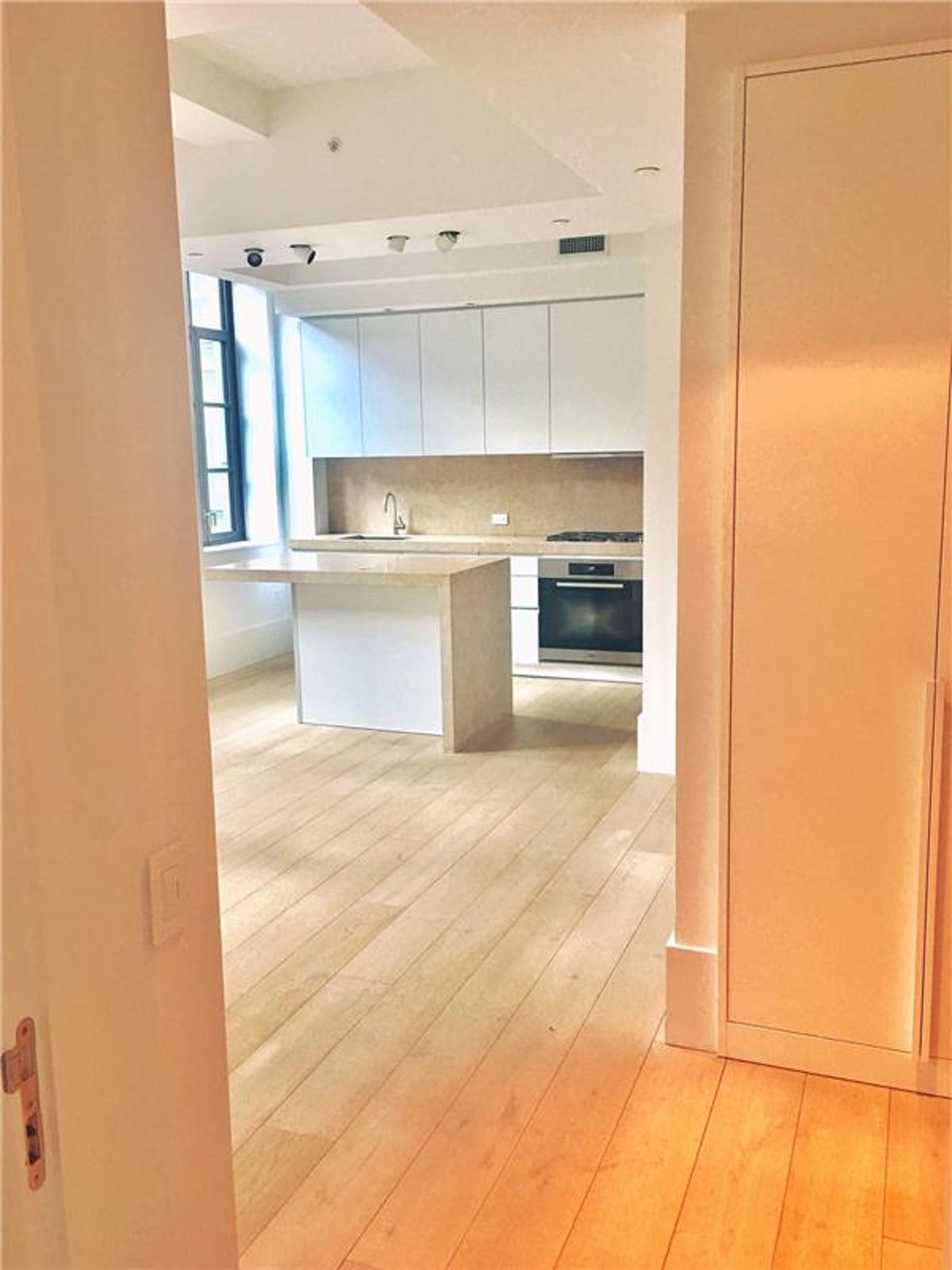 Photo for Huys - 404 Park Avenue South Condominium in NoMad, Manhattan