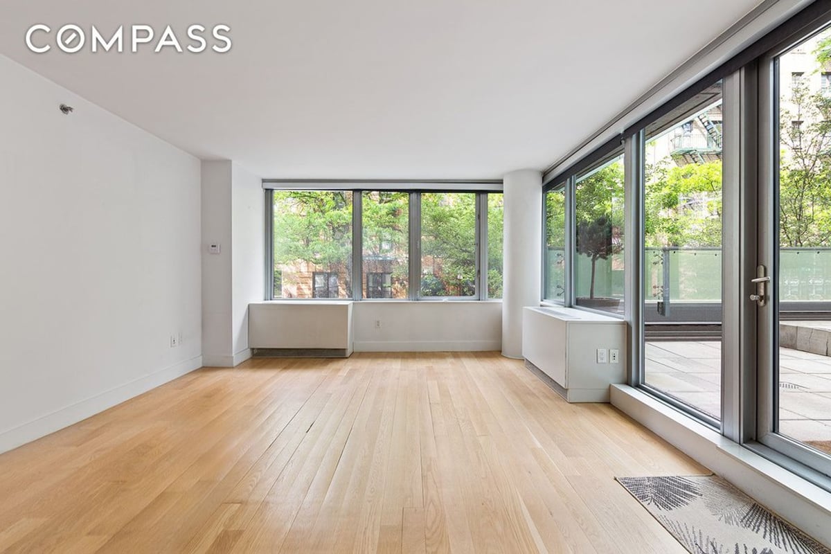 Photo for Chatham 44 - 464 West 44th Street Condominium in Midtown West, Manhattan