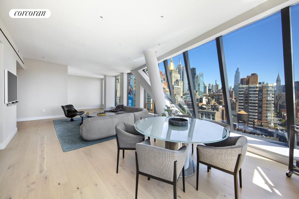 Photo for 121 E 22nd St - 121 East 22nd Street Condominium in Chelsea, Manhattan