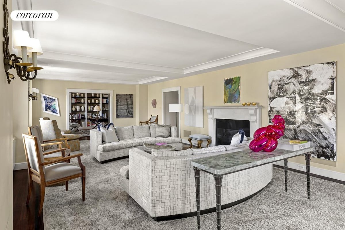 Photo for The Mayfair - 610 Park Avenue Condominium in Upper East Side, Manhattan