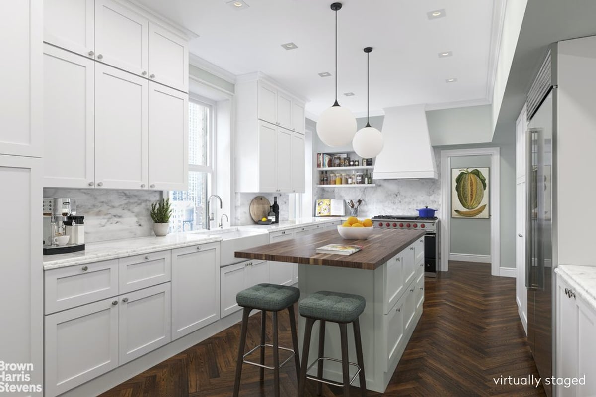 Photo for 941 Park Avenue - 941 Park Avenue Cooperative in Upper East Side, Manhattan