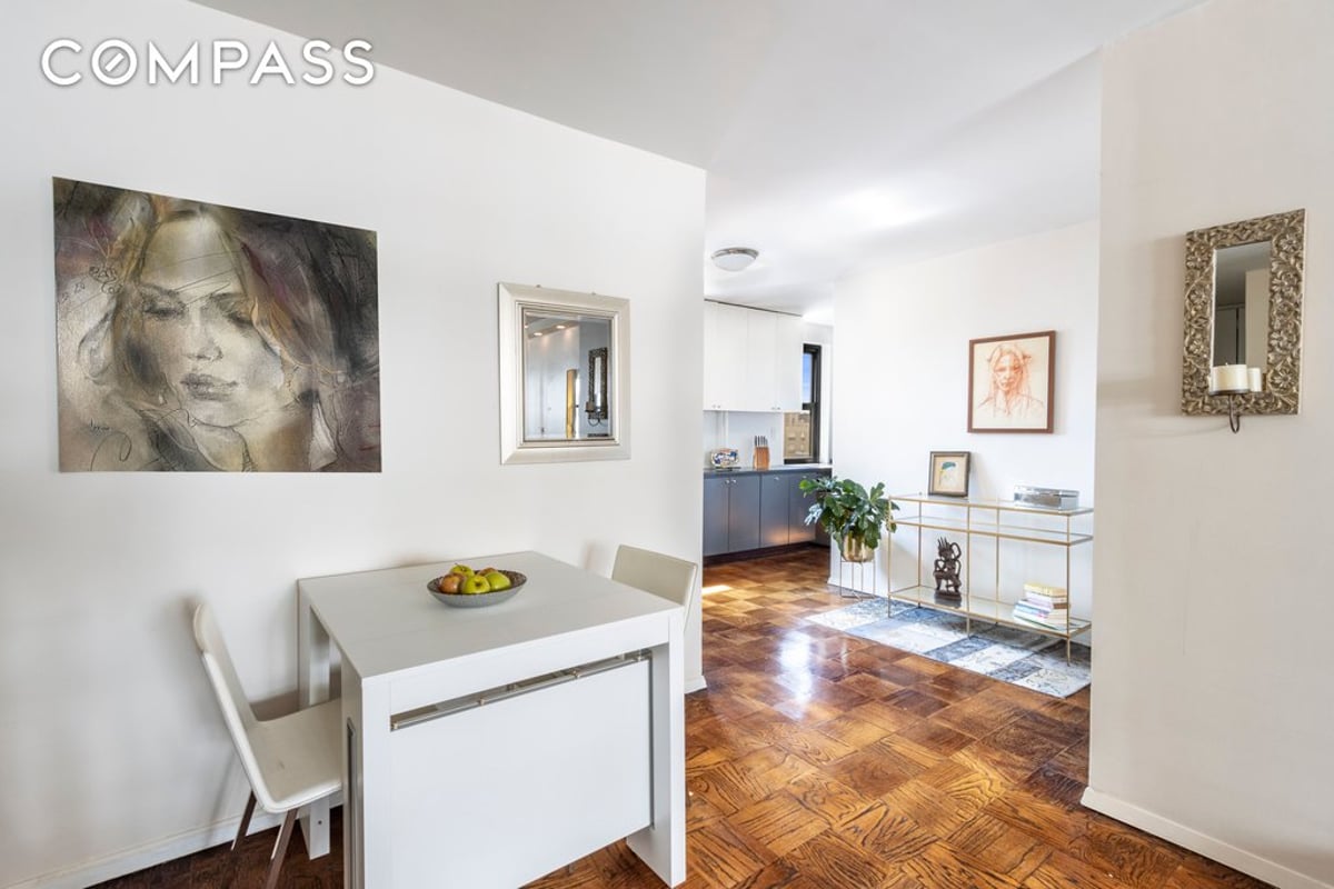 Photo for 200 East 24th Street - 200 East 24th Street Cooperative in Chelsea, Manhattan