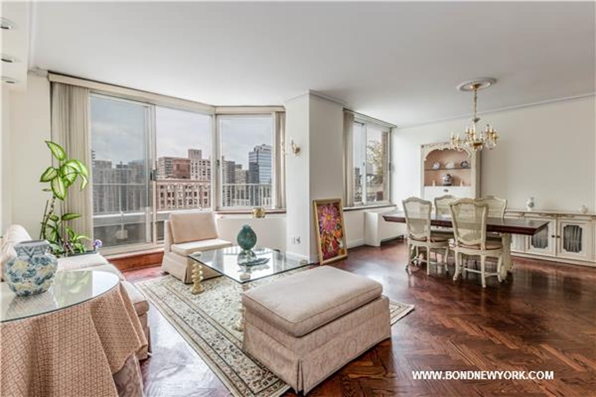 Photo for The Alexandria - 201 West 72nd Street Condominium in Upper West Side, Manhattan