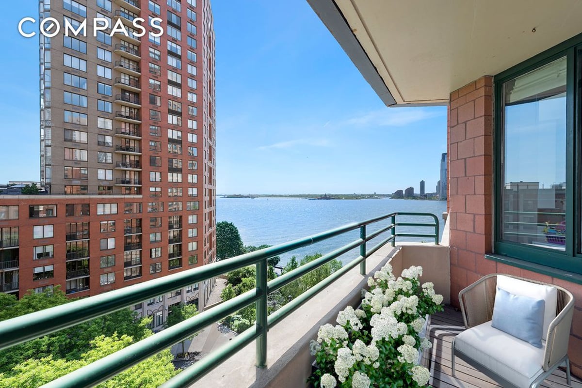 Photo for 1 Rector Park - 333 Rector Place Condominium in Battery Park City, Manhattan