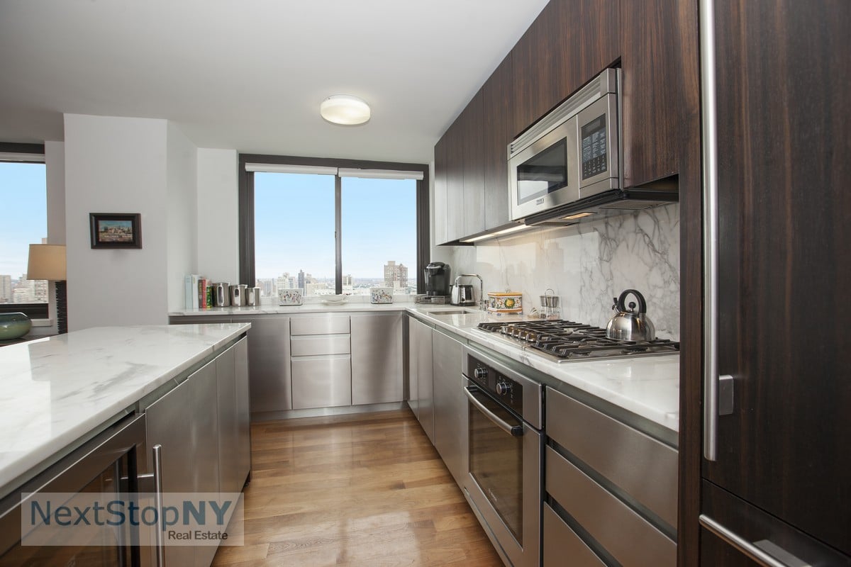 Photo for 515 East 72 - 515 East 72nd Street Condominium in Upper East Side, Manhattan