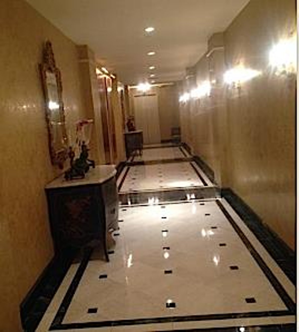 Photo for Park Avenue Court - 120 East 87th Street Condominium in Upper East Side, Manhattan