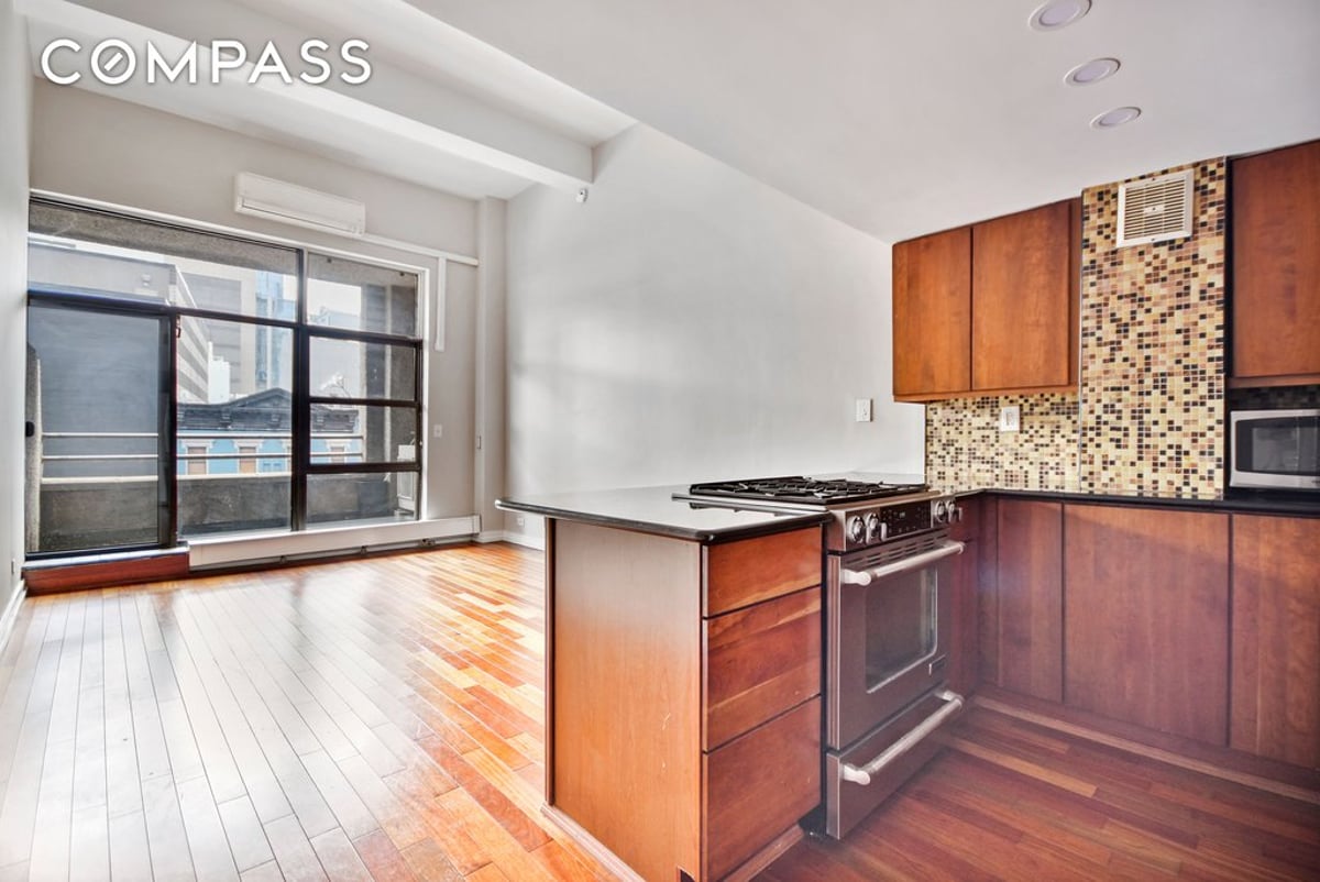 Photo for Beekman Condominium - 350 East 62nd Street Condominium in Upper East Side, Manhattan