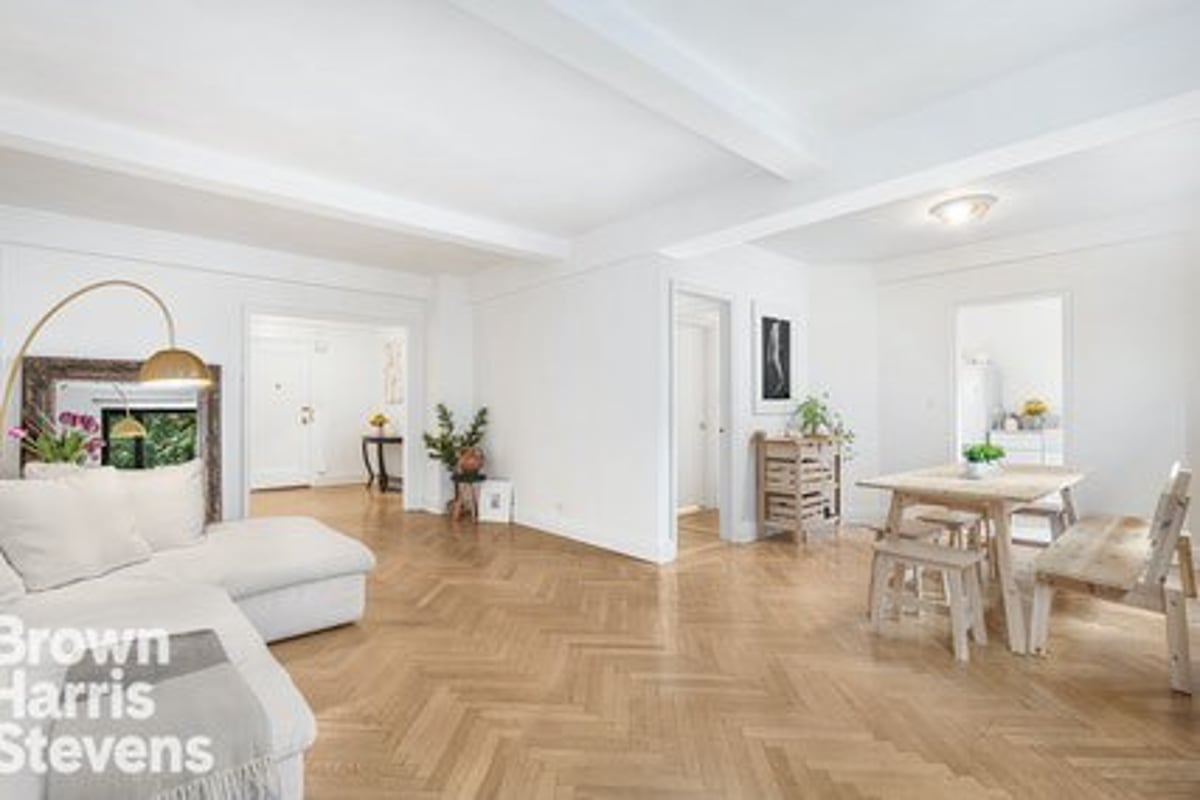 Photo for 50 Park Avenue - 31 East 37th Street Cooperative in Midtown, Manhattan