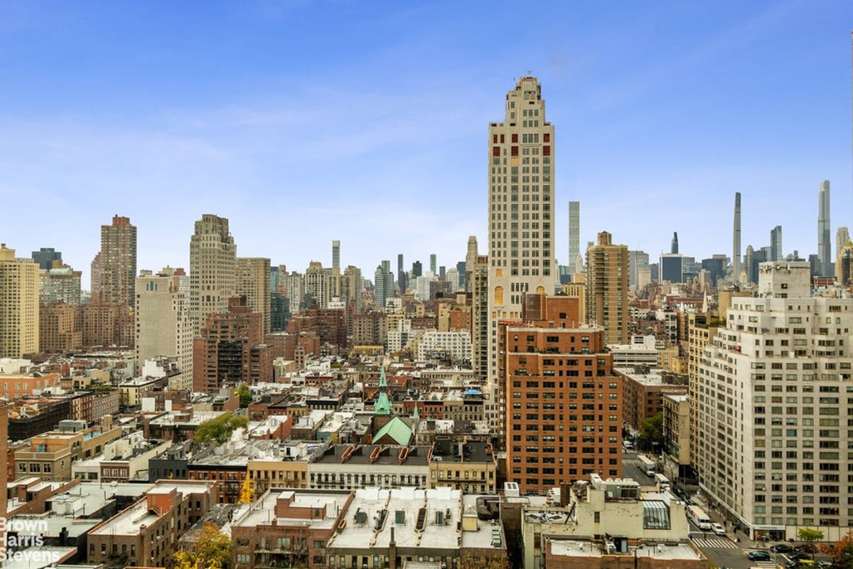 Photo for The Brompton - 205 East 85th Street Condominium in Upper East Side, Manhattan