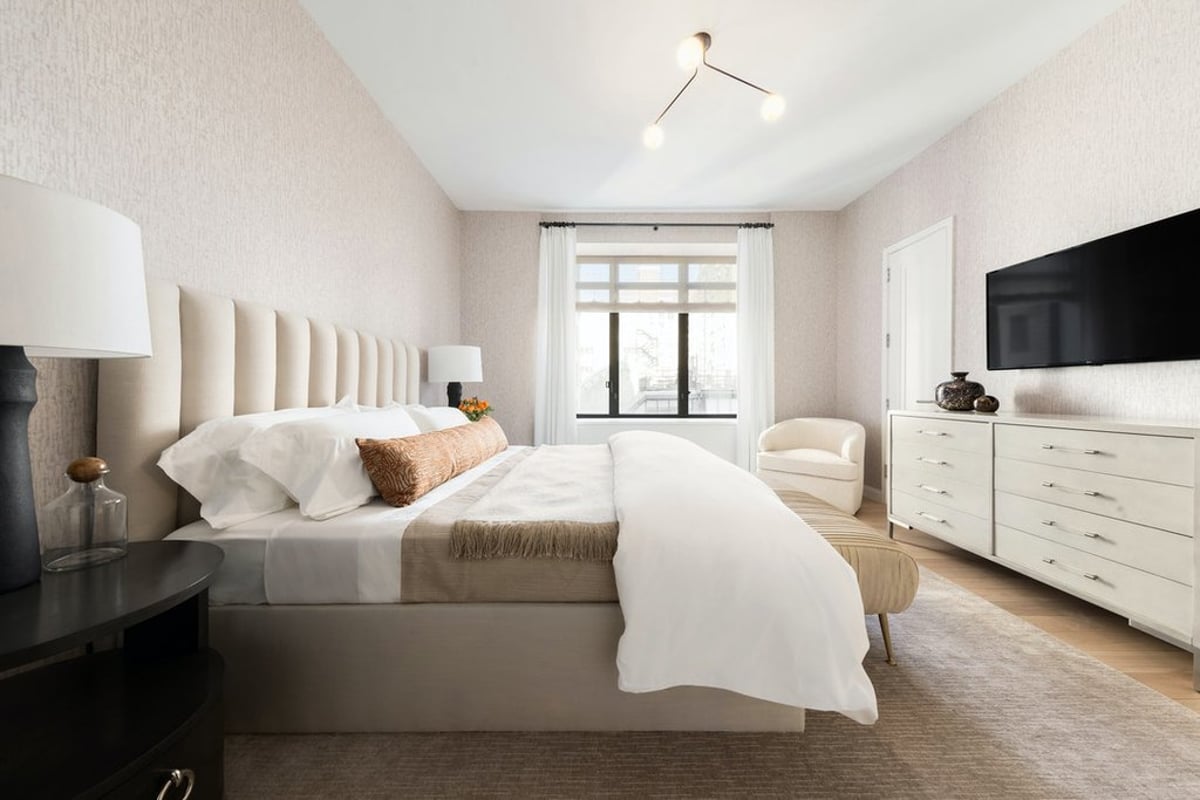 Photo for West End and Eighty Seven - 269 West 87th Street Cooperative in Upper West Side, Manhattan