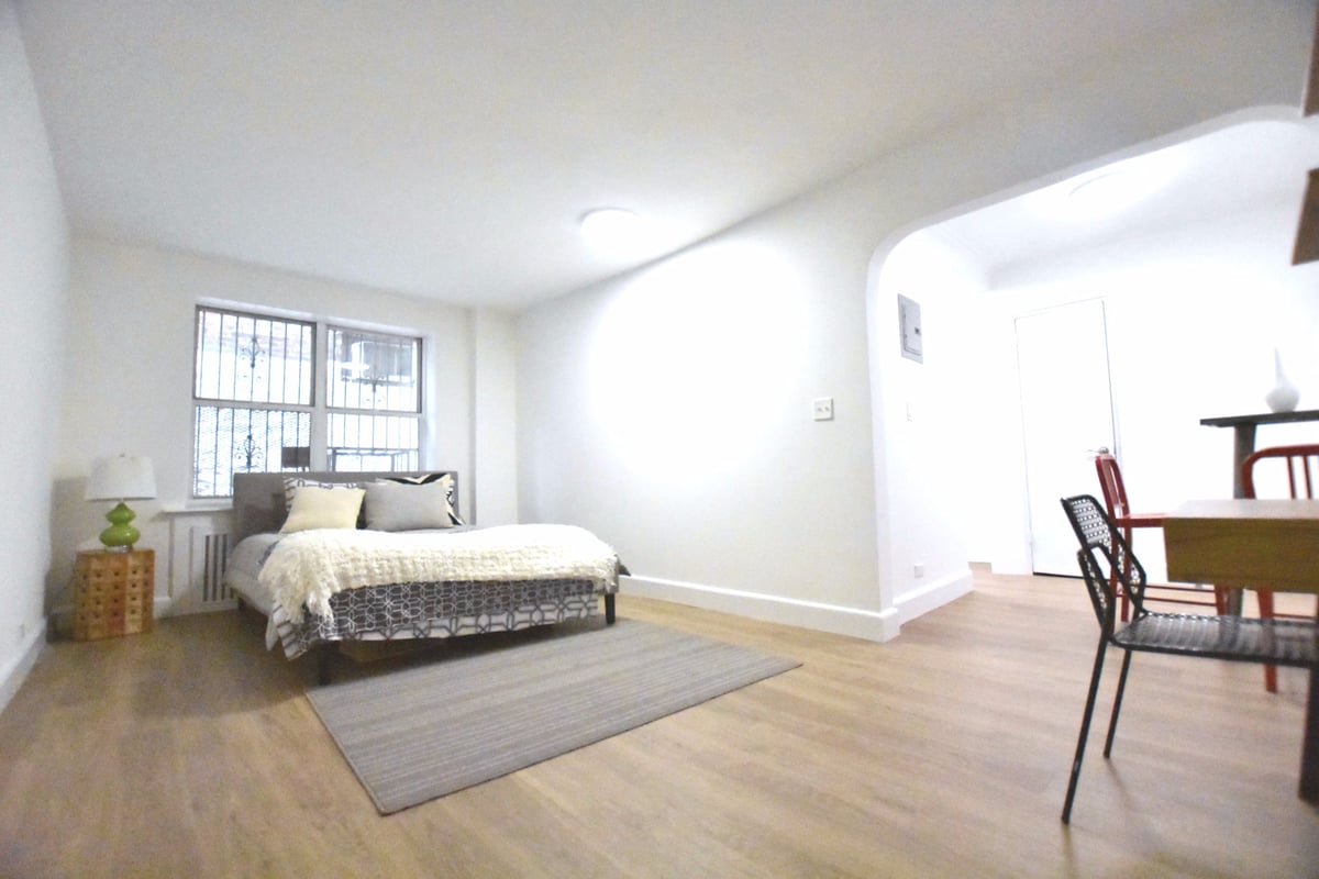 Photo for 4300 Broadway - 4300 Broadway Rental Building in Fort George, Manhattan