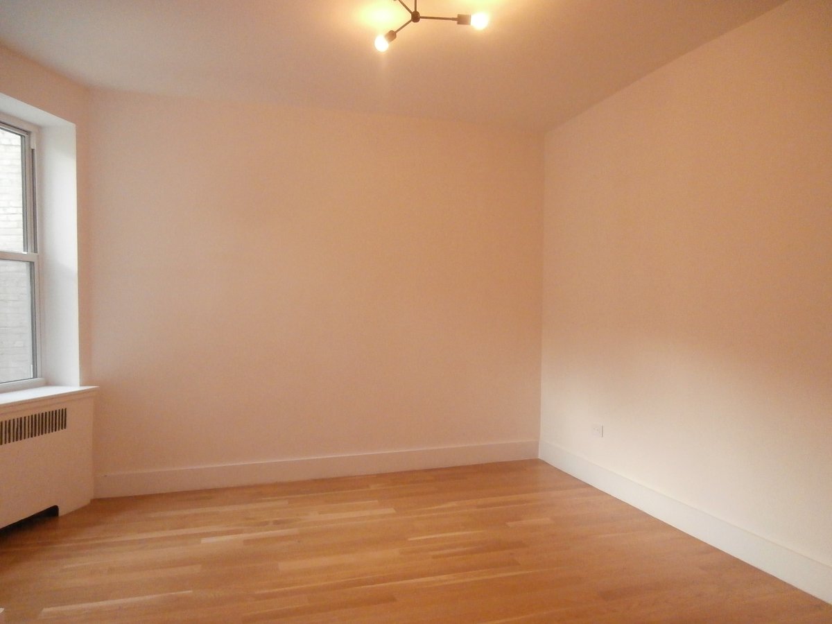 Photo for 4300 Broadway - 4300 Broadway Rental Building in Fort George, Manhattan