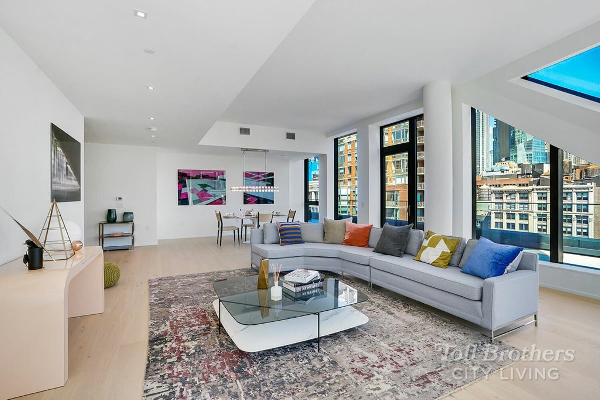 Photo for 121 E 22nd St - 121 East 22nd Street Condominium in Chelsea, Manhattan