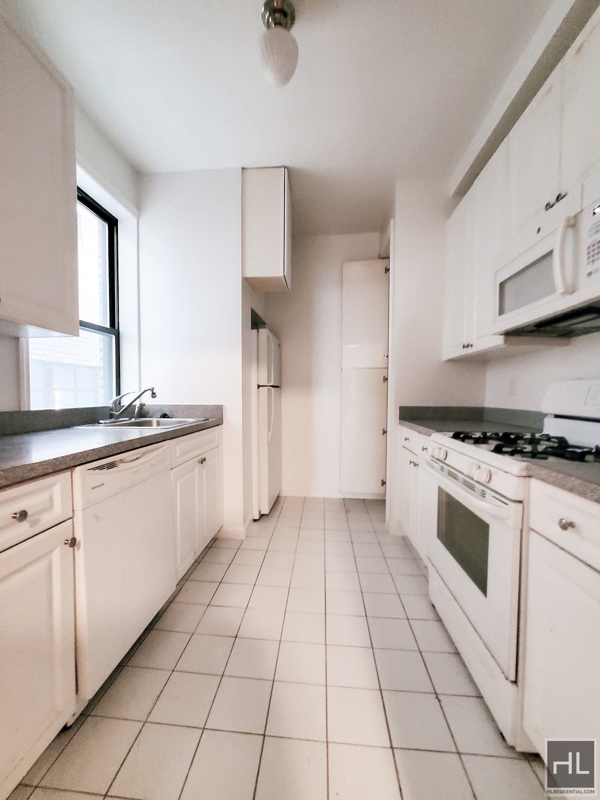 Photo for 51 West 55th Street - 51 West 55th Street Rental Building in Midtown, Manhattan