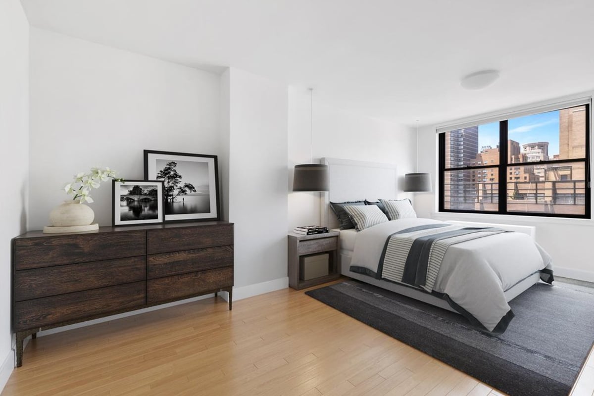 Photo for 565 West End Avenue - 565 West End Avenue Cooperative in Upper West Side, Manhattan