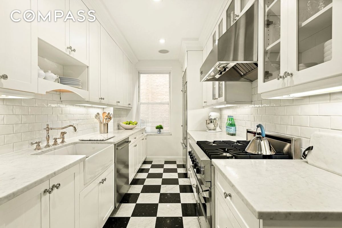 Photo for 103 EAST 84 STREET - 103 East 84th Street Cooperative in Upper East Side, Manhattan