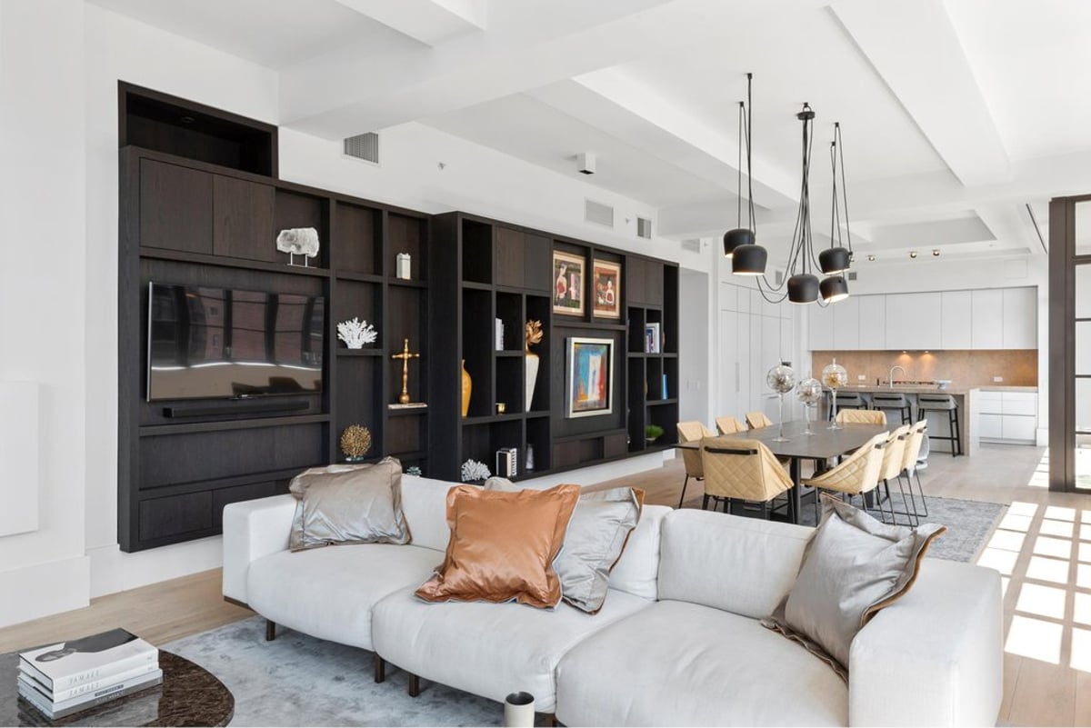 Photo for Huys - 404 Park Avenue South Condominium in NoMad, Manhattan