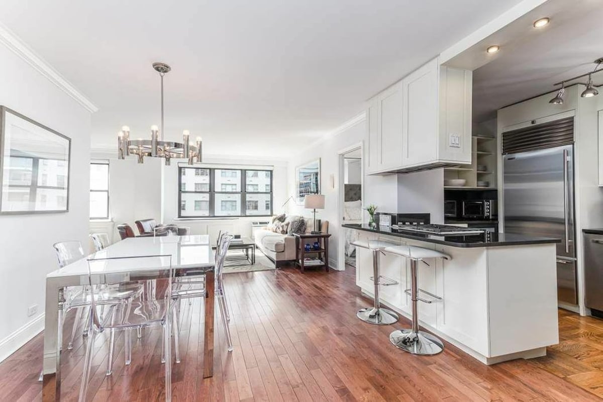 Photo for 301 East 63rd Street - 301 East 63rd Street Cooperative in Lenox Hill, Manhattan