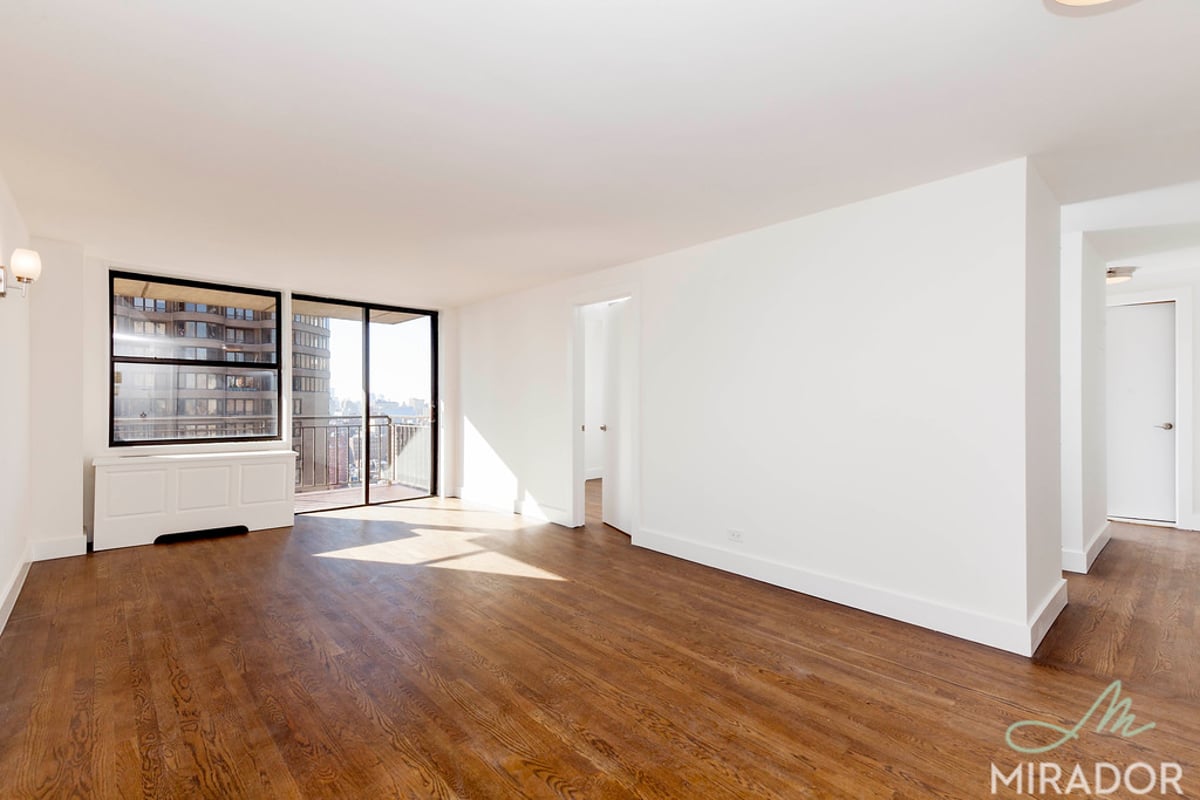 Photo for New York Tower - 330 East 39th Street Rental Building in Midtown East, Manhattan