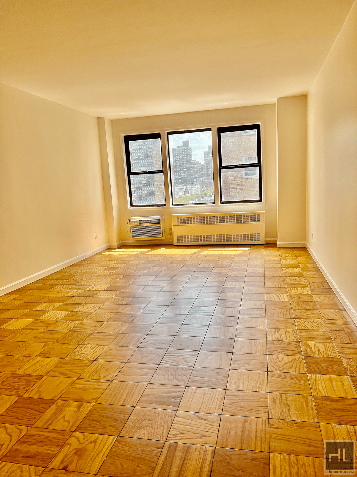 Photo for Wimbledon Tower - 236 East 36th Street Rental Building in Murray Hill, Manhattan