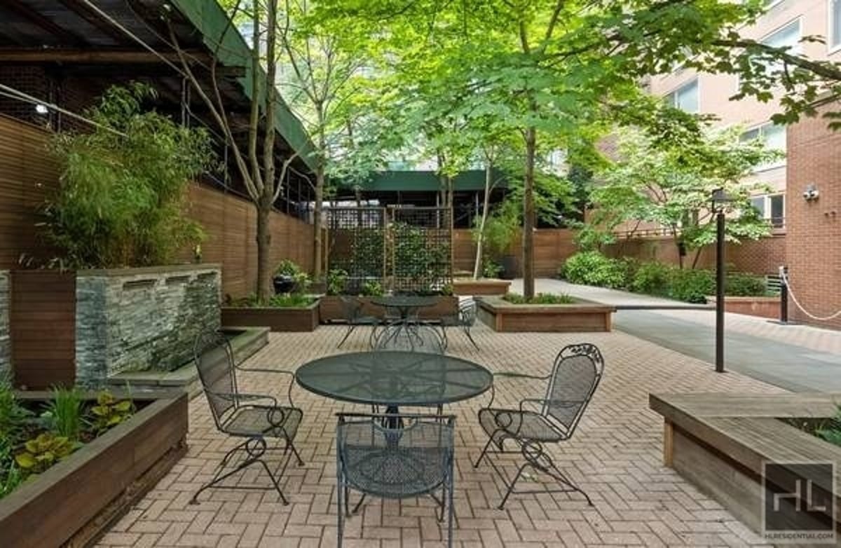 Photo for Hudson View East - 250 South End Avenue Condominium in Battery Park City, Manhattan