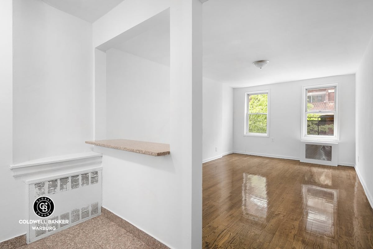 Photo for The Liberty - 311 East 25th Street Cooperative in Kips Bay, Manhattan