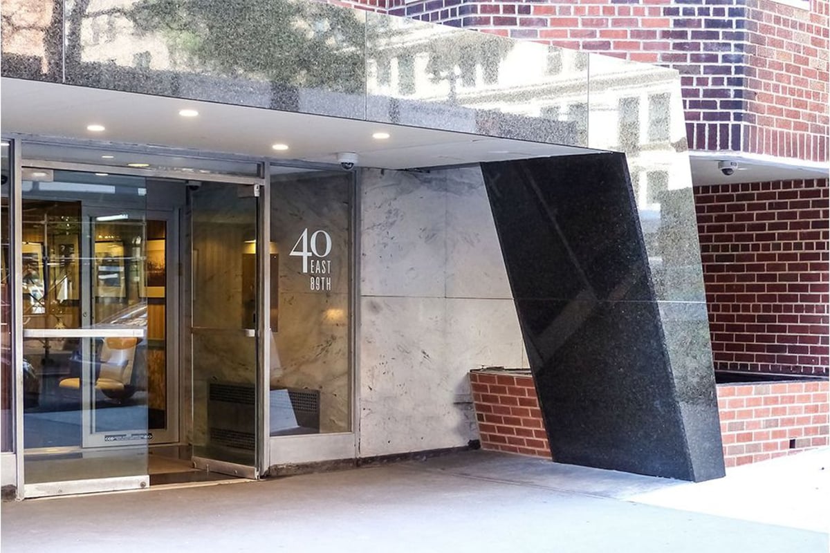 Photo for 40 East 89th Street - 40 East 89th Street Rental Building in Carnegie Hill, Manhattan