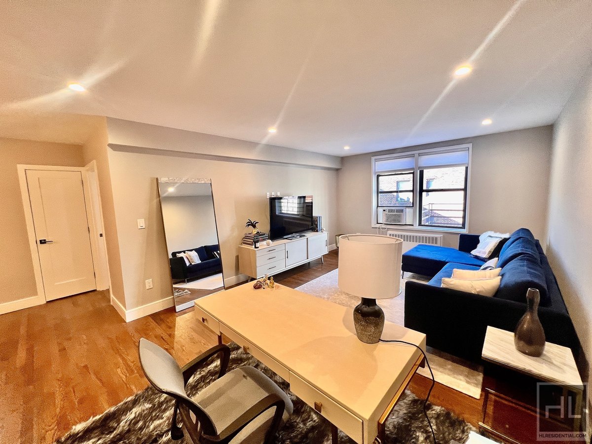 Photo for The Hamilton - 60 East 9th Street Condominium in Noho, Manhattan