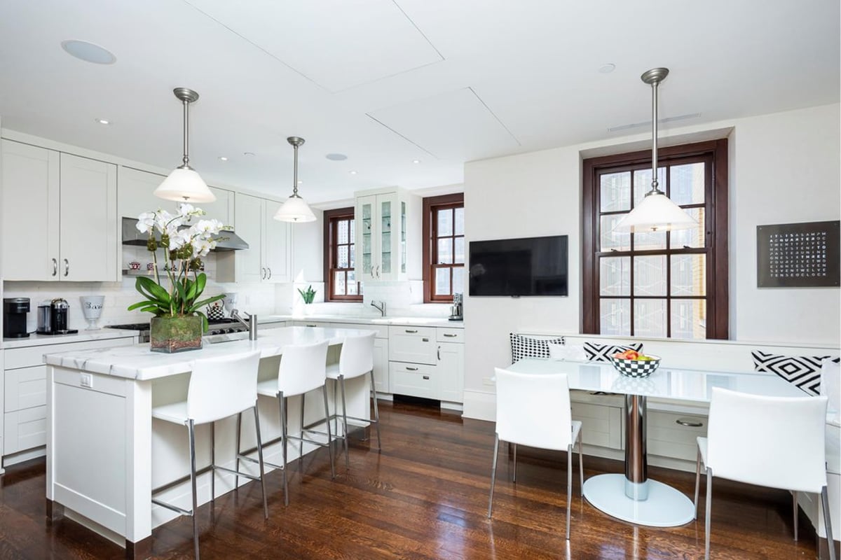 Park Avenue Sale NYC Real Estate Brokerage