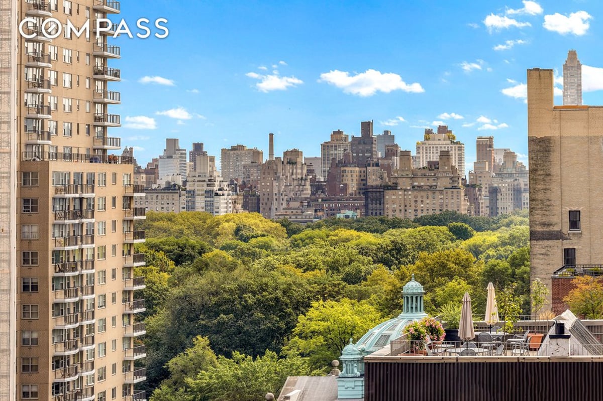 Photo for 45 West 67th Street - 45 West 67th Street Condominium in Upper West Side, Manhattan