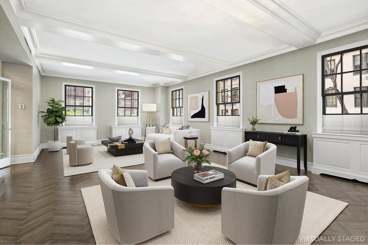 Photo for 1100 PARK AVENUE - 1100 Park Avenue Cooperative in Upper East Side, Manhattan