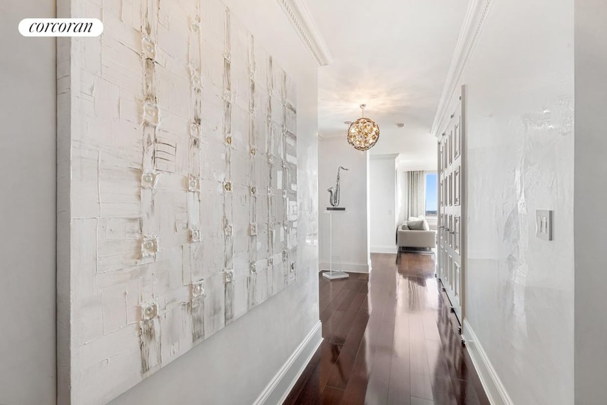 Photo for The Belaire - 524 East 72nd Street Condominium in Upper East Side, Manhattan