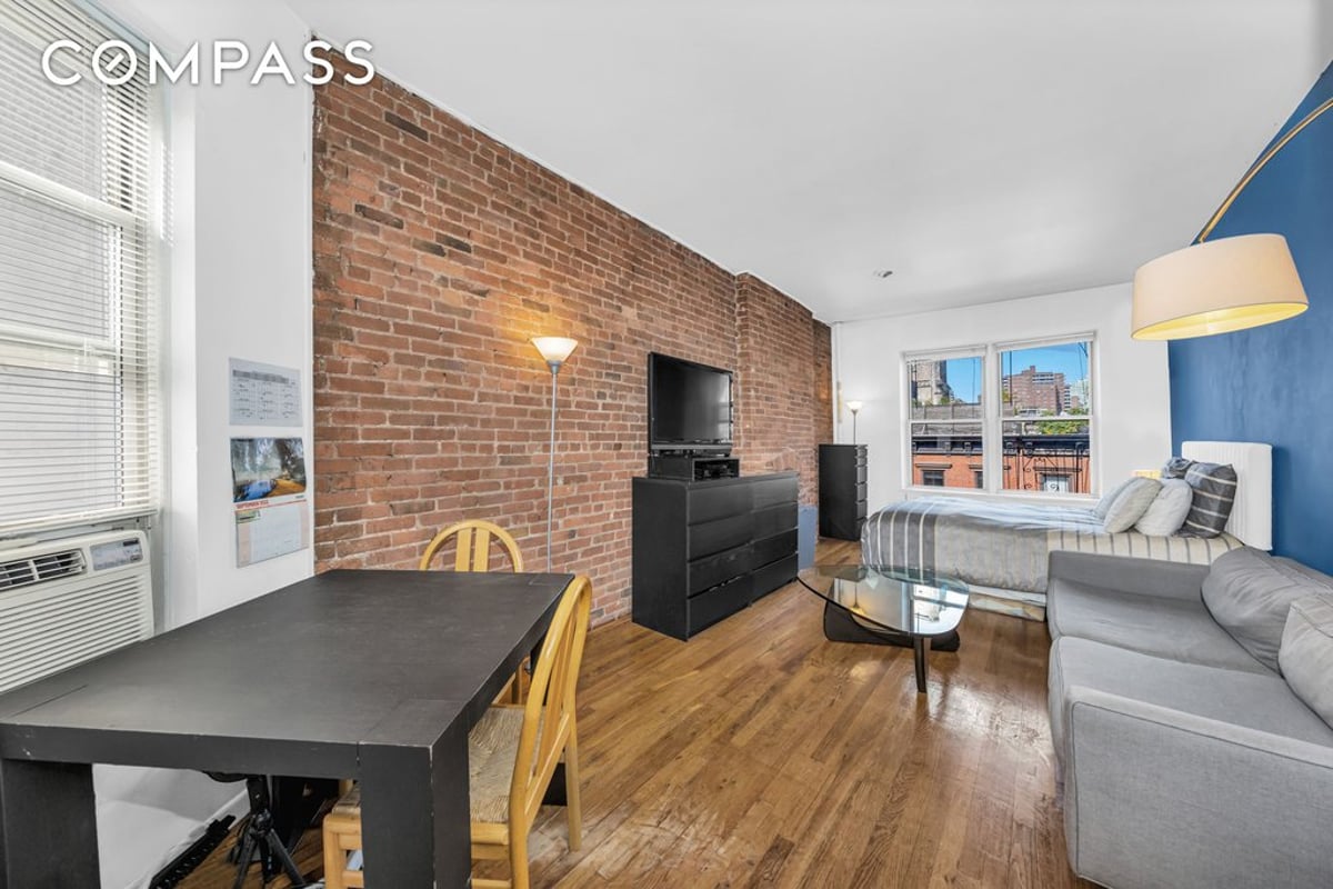 Photo for 338 WEST 19 STREET - 338 West 19th Street Cooperative in Chelsea, Manhattan