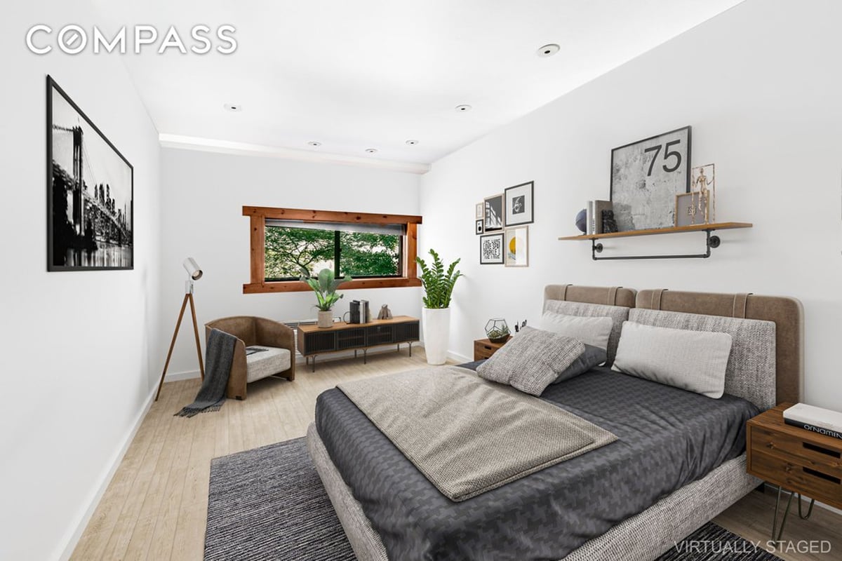 Photo for 260 West 22nd Street - 260 West 22nd Street Cooperative in Chelsea, Manhattan