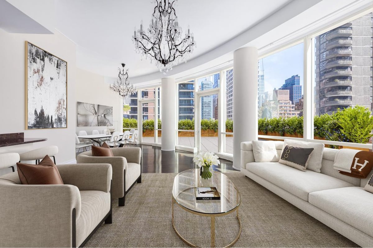 Photo for The Alexander - 250 East 49th Street Condominium in Midtown East, Manhattan