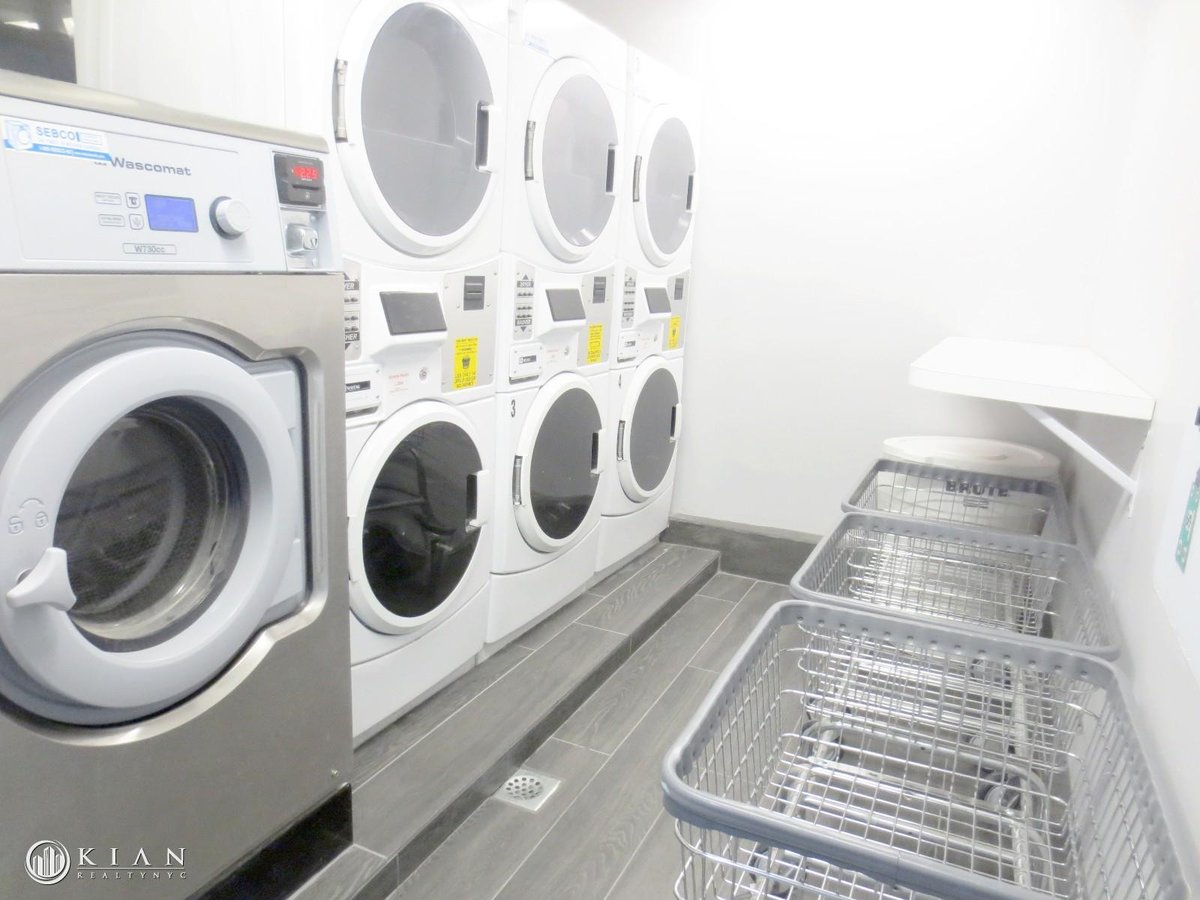 Photo for 342 East 53rd Street - 342 East 53rd Street Cooperative in Midtown East, Manhattan