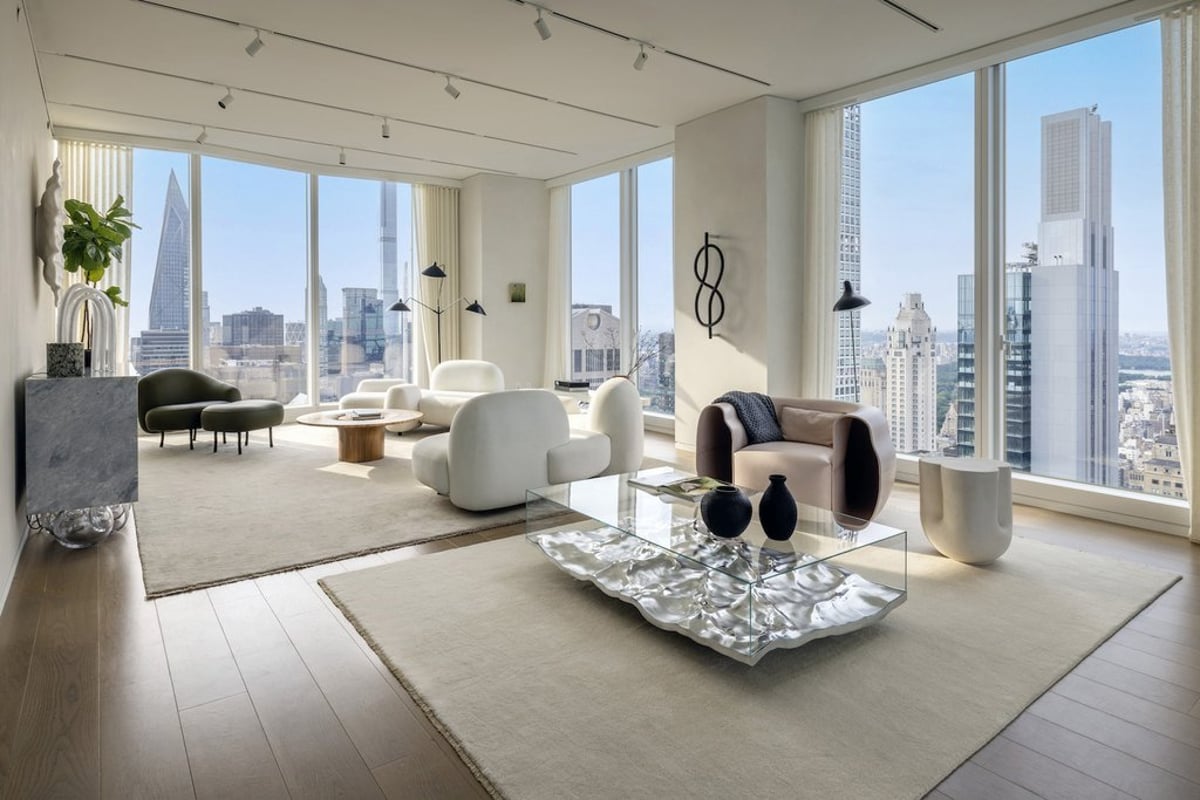 Photo for SELENE - 100 East 53rd Street Condominium in Midtown, Manhattan
