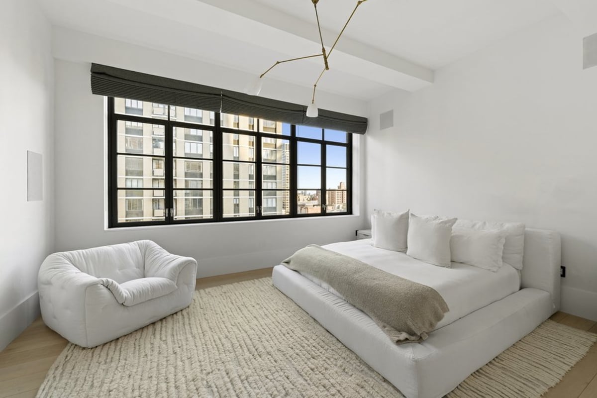 Photo for Huys - 404 Park Avenue South Condominium in NoMad, Manhattan