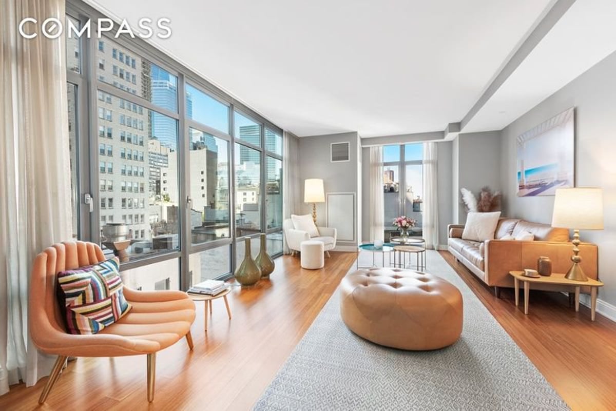 Photo for Reade57 - 57 Reade Street Condominium in Tribeca, Manhattan