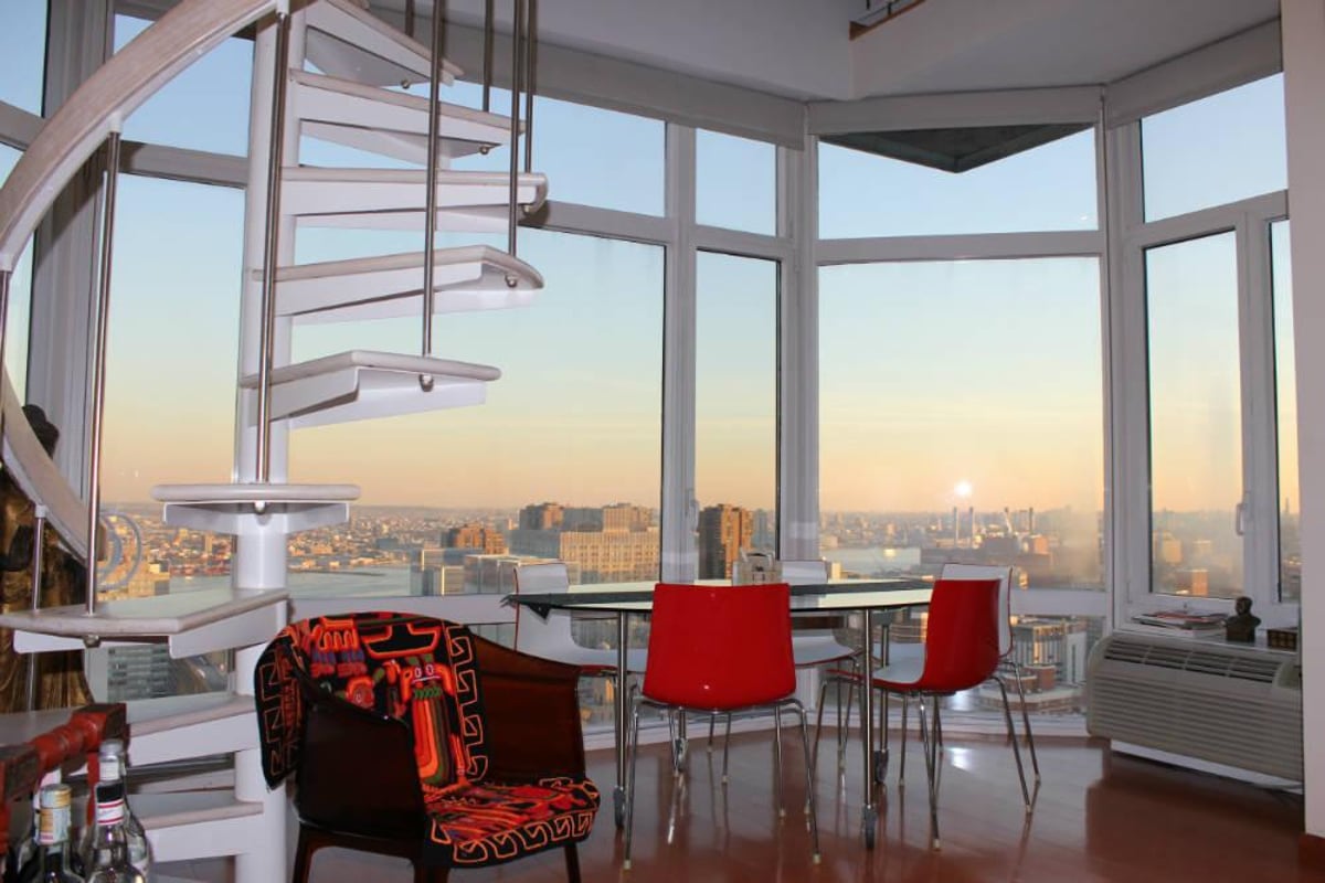 Photo for The Future Condominium - 200 East 32nd Street Condominium in Murray Hill, Manhattan