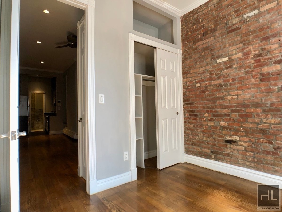 No Fee 2 Bed/1 Bath in Kips Bay Rental NYC Real Estate Brokerage