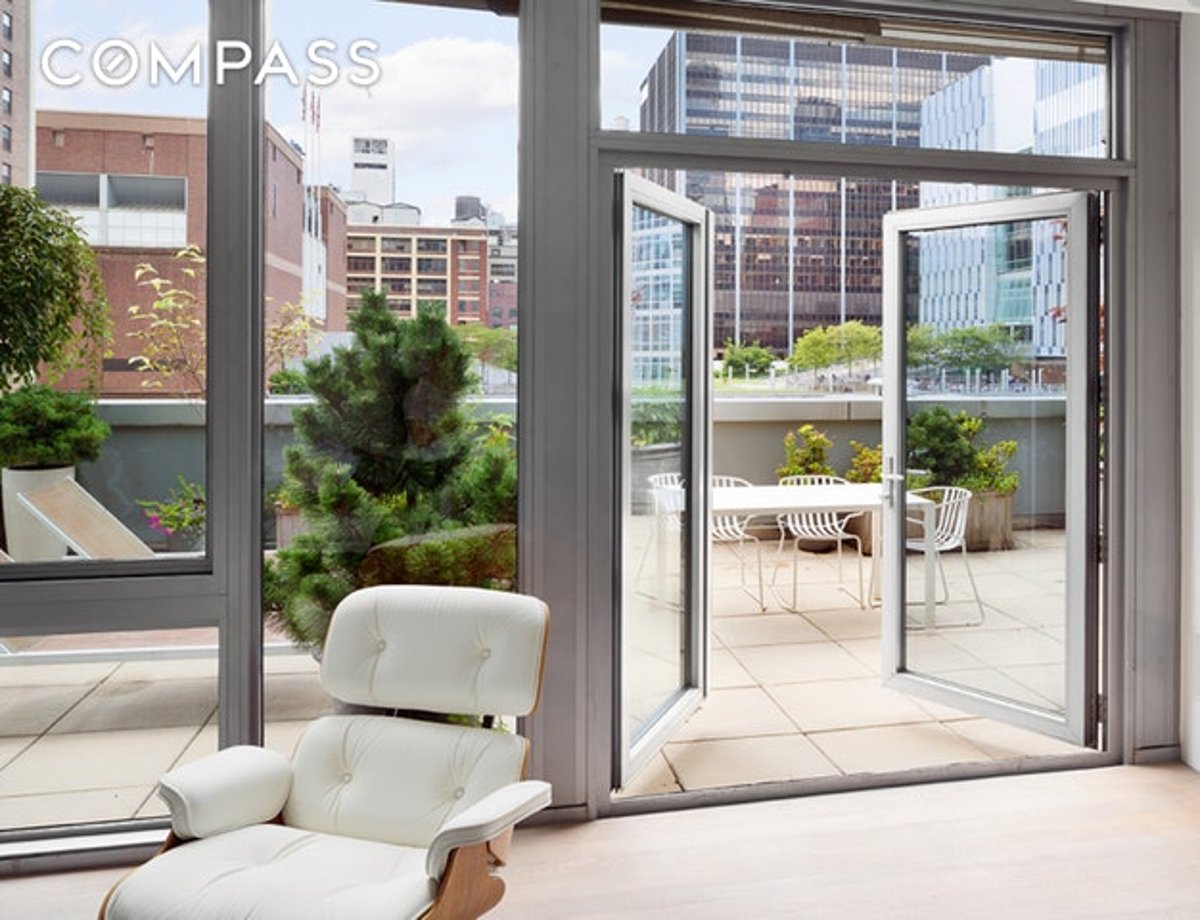 Photo for The Hudson Condominiums - 225 West 60th Street Condominium in Upper West Side, Manhattan