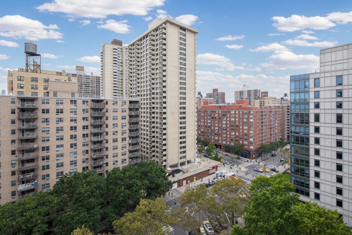 Photo for The Olmsted - 382 Central Park West Condominium in Upper West Side, Manhattan